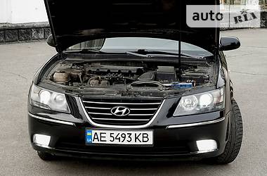 Седан Hyundai Sonata 2008 в Жовтих Водах