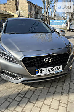 Седан Hyundai Sonata 2017 в Одессе