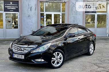 Седан Hyundai Sonata 2010 в Херсоне