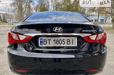 Седан Hyundai Sonata 2010 в Херсоне