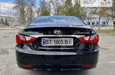 Седан Hyundai Sonata 2010 в Херсоне