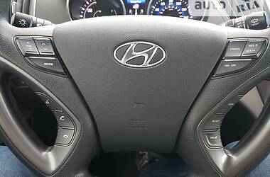 Седан Hyundai Sonata 2012 в Лозовой