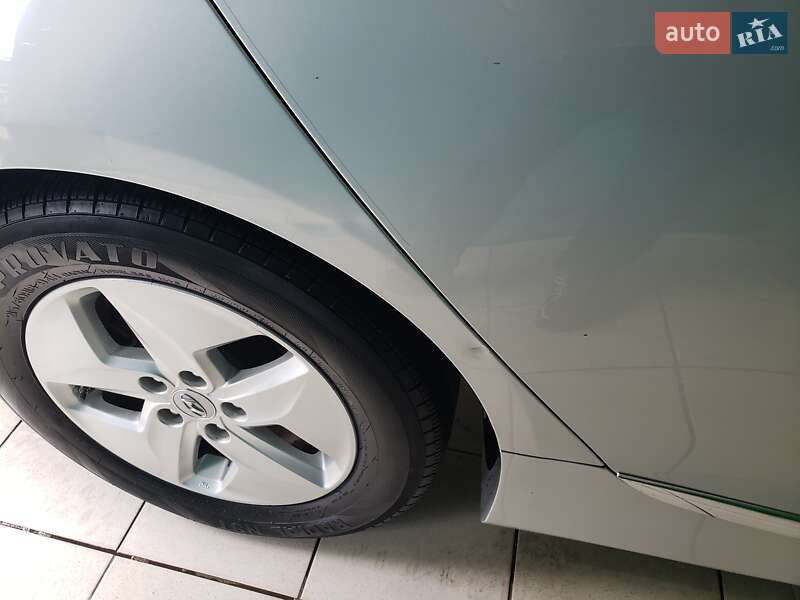 Седан Hyundai Sonata 2012 в Лозовій