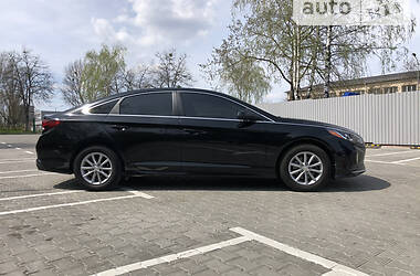 Седан Hyundai Sonata 2017 в Киеве