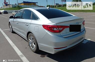 Седан Hyundai Sonata 2016 в Бердянске