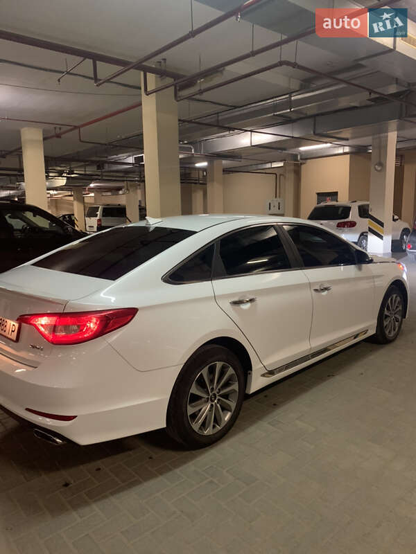 Седан Hyundai Sonata 2014 в Одессе