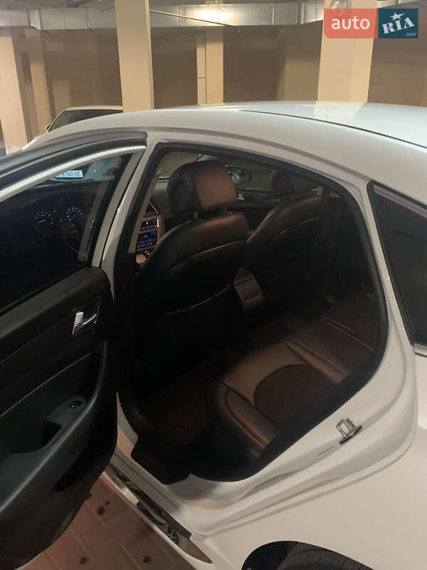 Седан Hyundai Sonata 2014 в Одессе