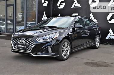 Седан Hyundai Sonata 2018 в Киеве