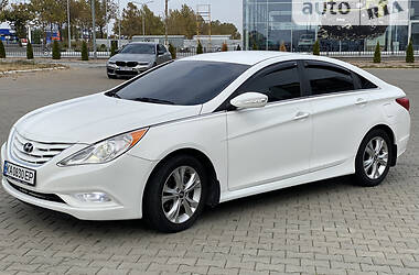 Седан Hyundai Sonata 2014 в Николаеве