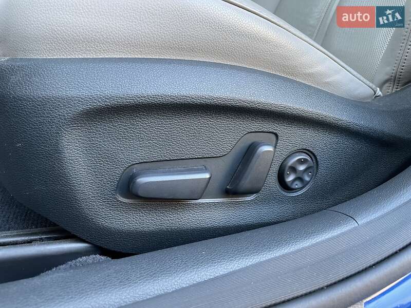 Седан Hyundai Sonata 2014 в Кропивницькому