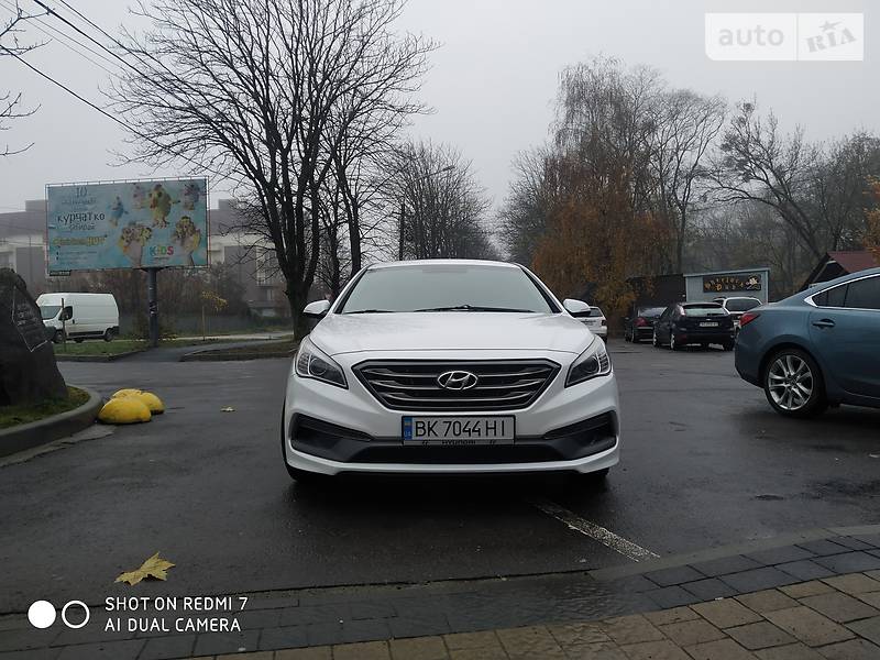 Седан Hyundai Sonata 2014 в Ужгороде