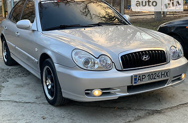 Седан Hyundai Sonata 2003 в Энергодаре