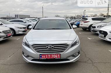 Седан Hyundai Sonata 2015 в 