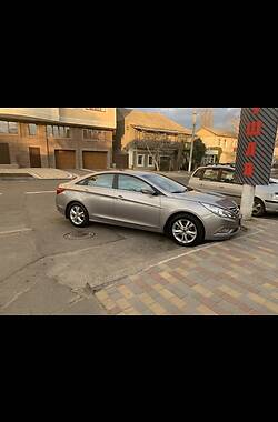 Седан Hyundai Sonata 2011 в Николаеве