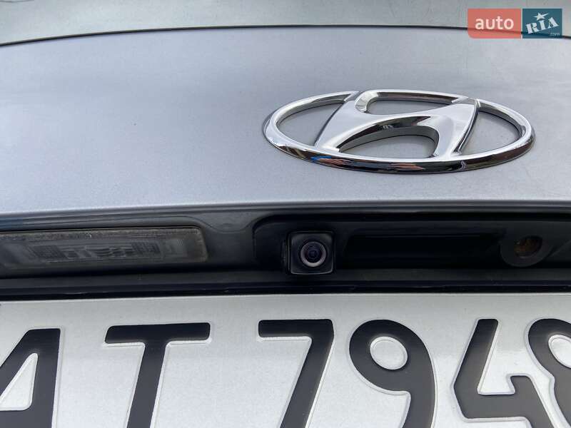 Седан Hyundai Sonata 2016 в Долине