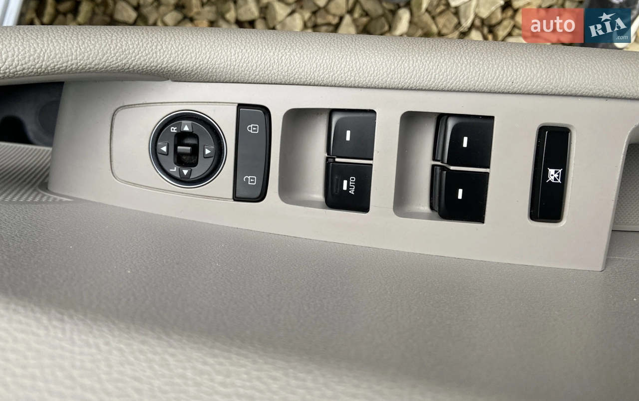 2016 Hyundai Sonata - мініатюра 8