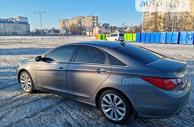 Седан Hyundai Sonata 2013 в Каменец-Подольском