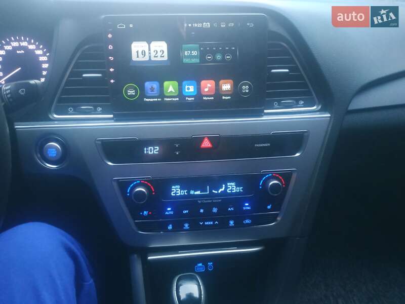 Седан Hyundai Sonata 2015 в Херсоні