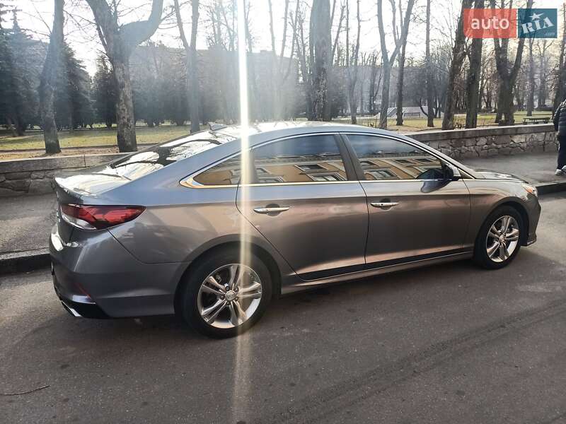 Седан Hyundai Sonata 2017 в Житомире