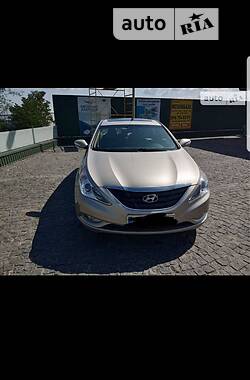 Седан Hyundai Sonata 2011 в Золочеве