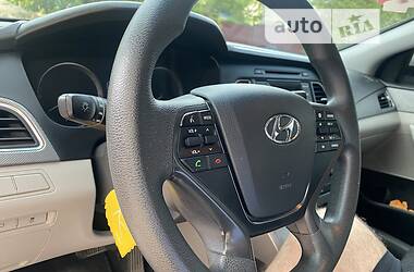 Седан Hyundai Sonata 2014 в Умани