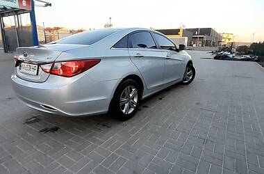 Седан Hyundai Sonata 2013 в Киеве