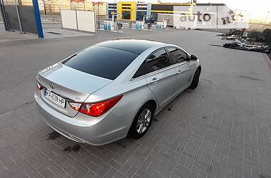 Седан Hyundai Sonata 2013 в Киеве