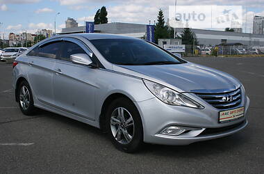 Седан Hyundai Sonata 2014 в Киеве