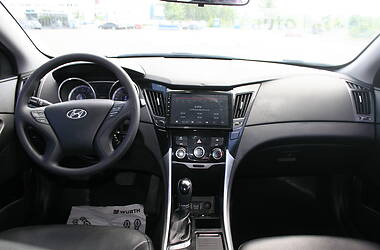 Седан Hyundai Sonata 2014 в Киеве