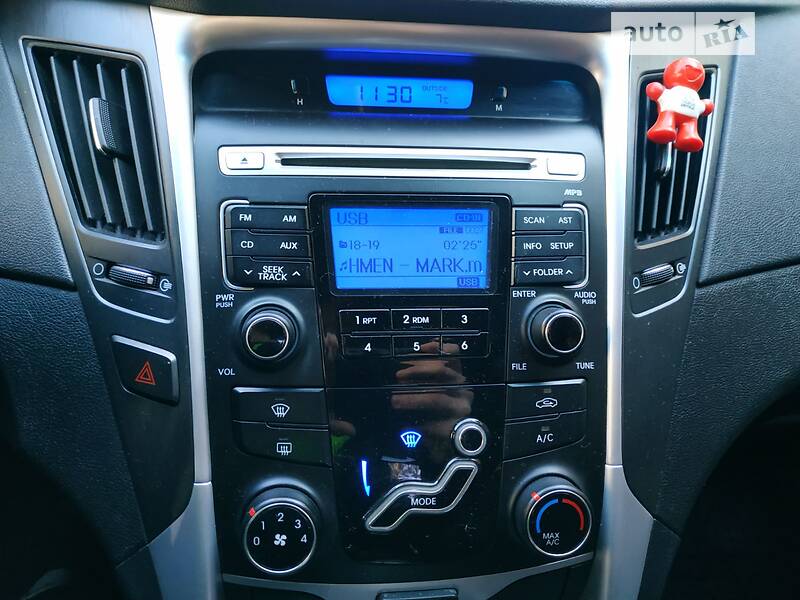 Седан Hyundai Sonata 2010 в Мукачевому