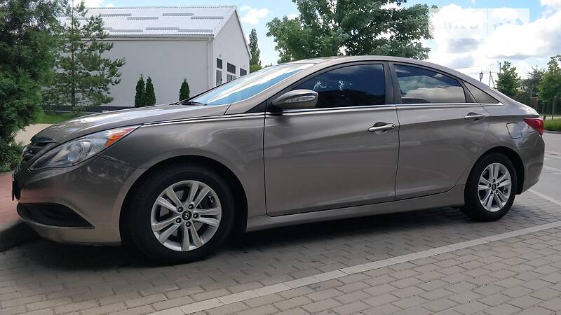 Седан Hyundai Sonata 2013 в Киеве