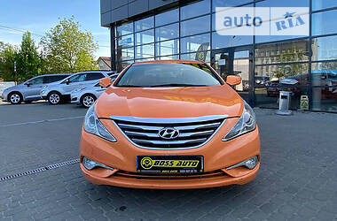 Седан Hyundai Sonata 2015 в Івано-Франківську