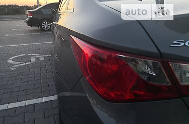 Седан Hyundai Sonata 2013 в Одессе