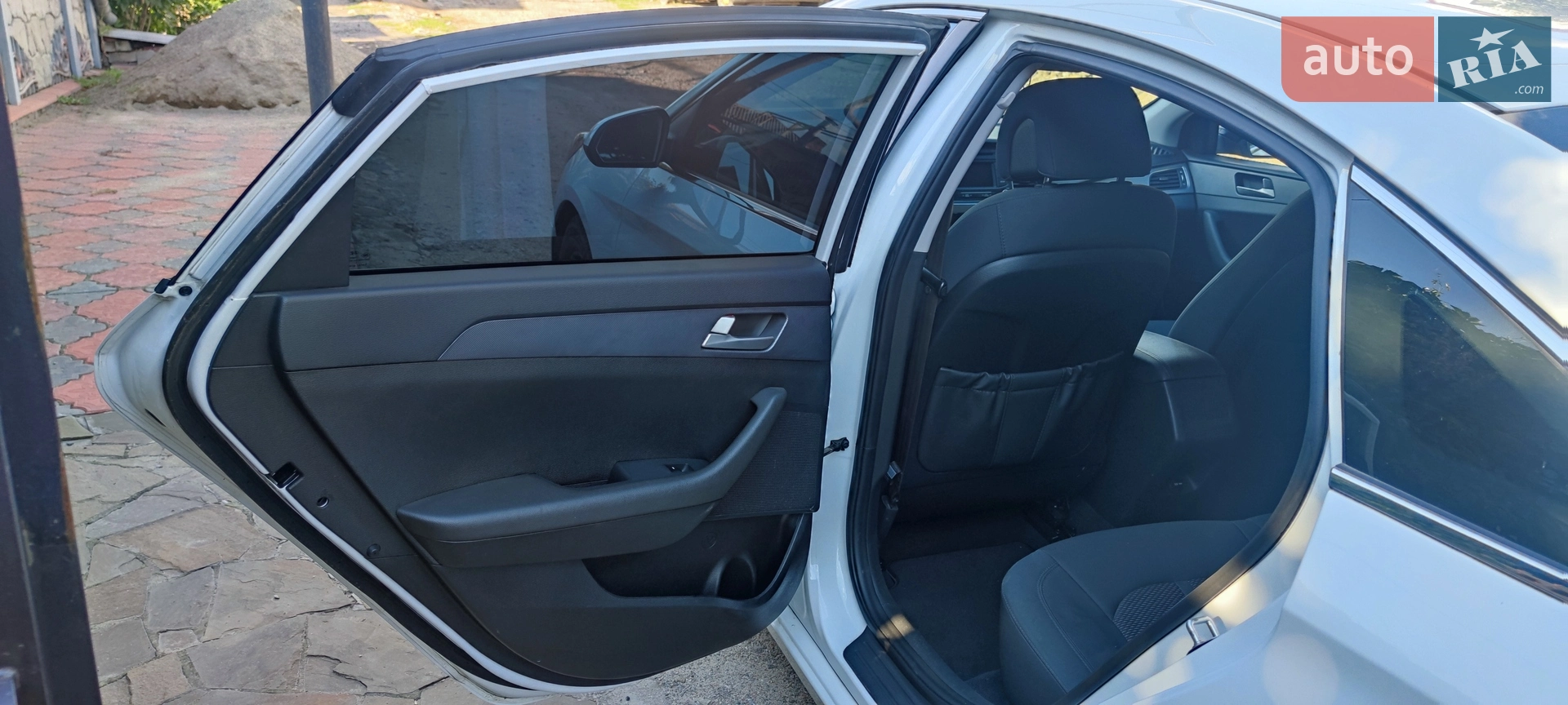 2017 Hyundai Sonata - мініатюра 29