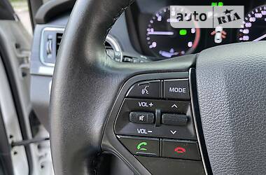 Седан Hyundai Sonata 2015 в Кривому Розі