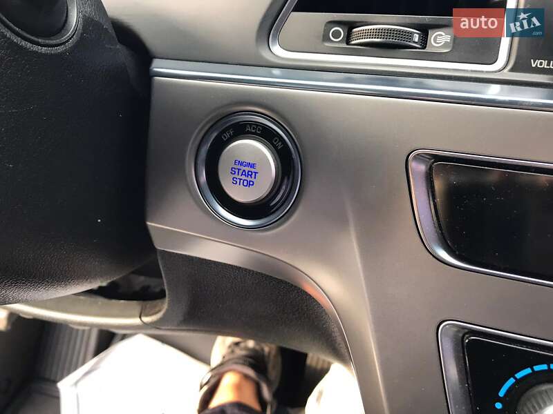 Седан Hyundai Sonata 2016 в Одессе