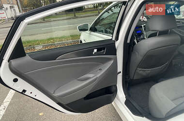 Седан Hyundai Sonata 2012 в 