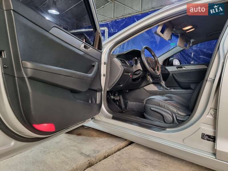 Hyundai Sonata 2015
