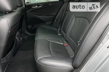 Седан Hyundai Sonata 2012 в 