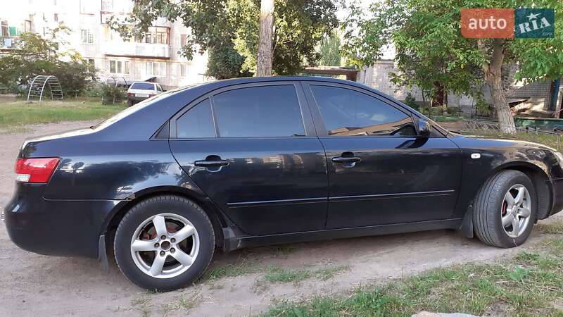 Седан Hyundai Sonata 2007 в Коростене