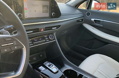 Седан Hyundai Sonata 2021 в 