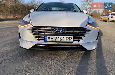 Седан Hyundai Sonata 2021 в 