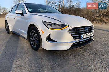 Седан Hyundai Sonata 2021 в 