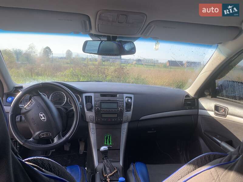 Седан Hyundai Sonata 2009 в Тячеве фото 2 Седан Hyundai Sonata 2009 в Тячеве