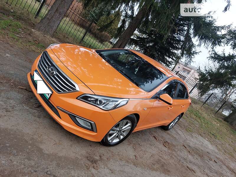 Седан Hyundai Sonata 2016 в Луцке