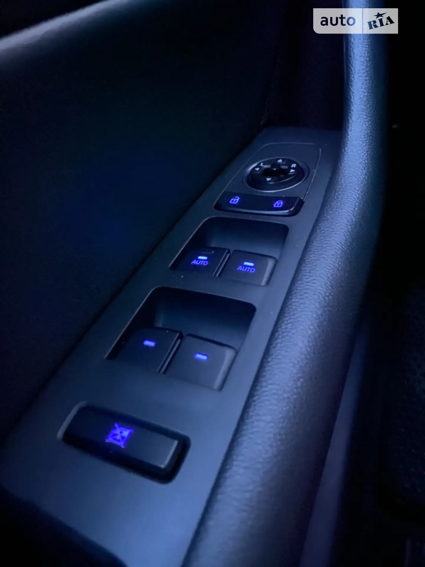 2015 Hyundai Sonata - мініатюра 8