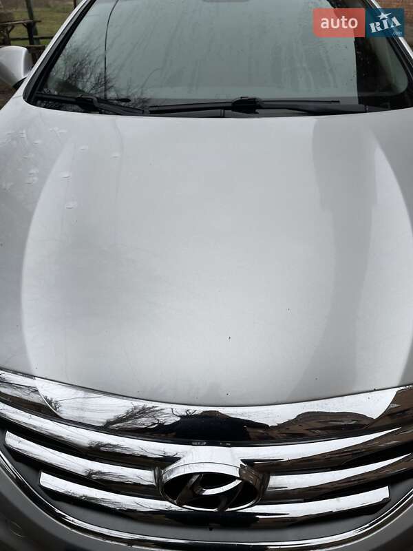 Седан Hyundai Sonata 2016 в Кривом Роге