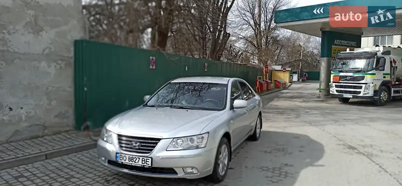 Hyundai Sonata 2009