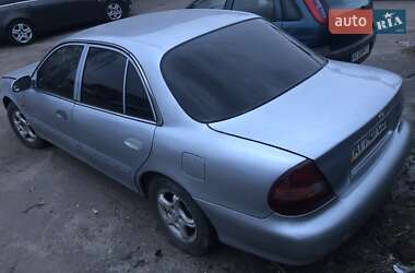 Седан Hyundai Sonata 1998 в Березане