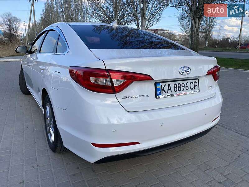 Седан Hyundai Sonata 2016 в Дніпрі